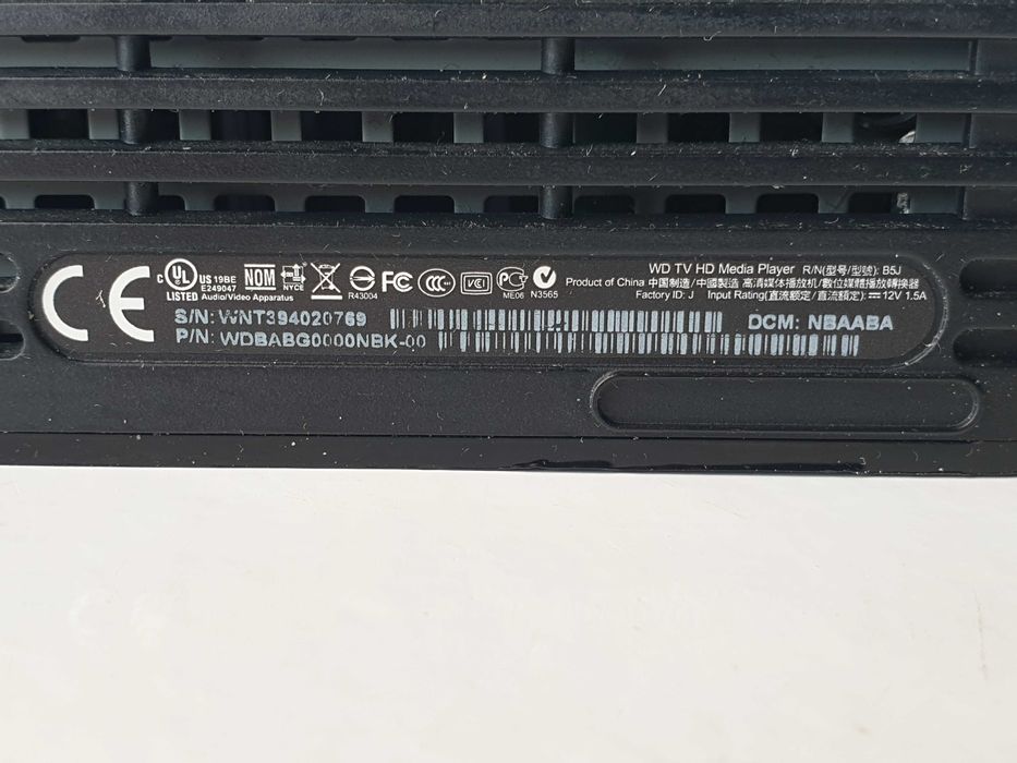 Медіа плеєр  WD TV HD Media Player WDBABG0000NBK-00