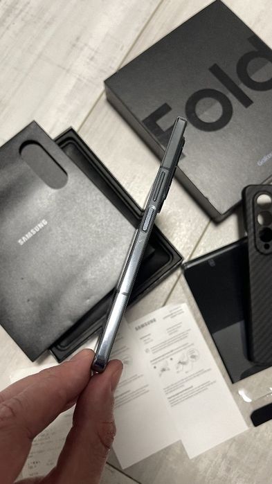 Samsung Galaxy Fold 4 12/512