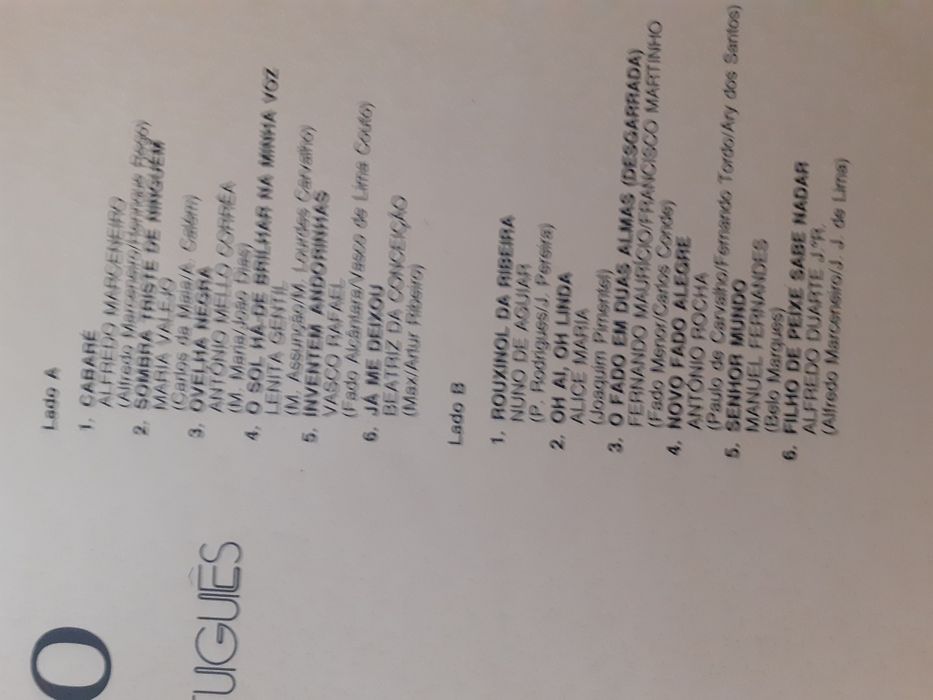 Discos de vinil com respetivas capas