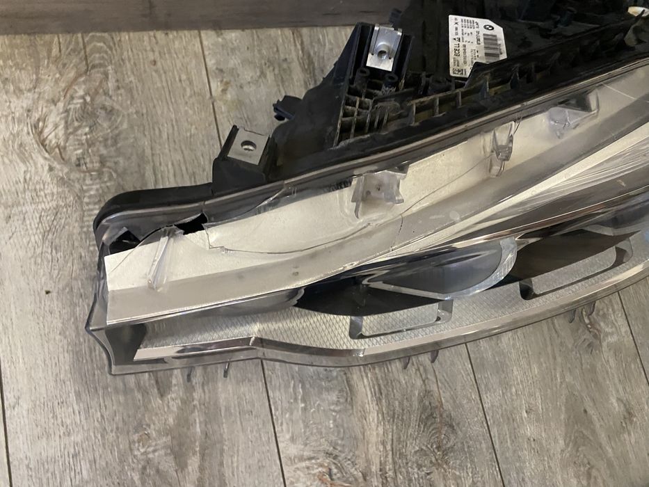 Фари Bmw 3 f30 f31 правая левая adaptive led 8738718-02, 8738717-02
