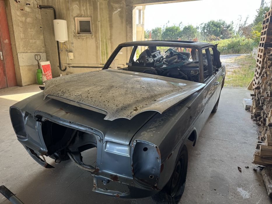 Vendo mercedes w115