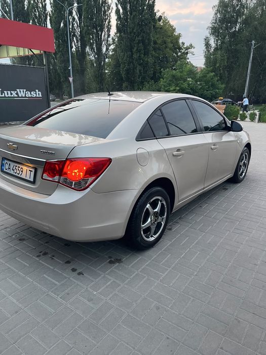 Chevrolet cruze газ/бензин