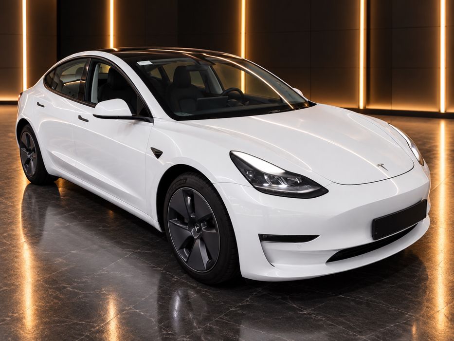 Tesla Model 3 Long Range  12/2021 Soh 90.6%