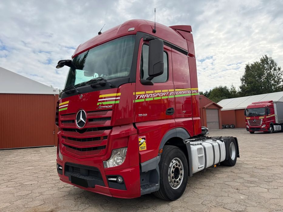 Mercedes-Benz