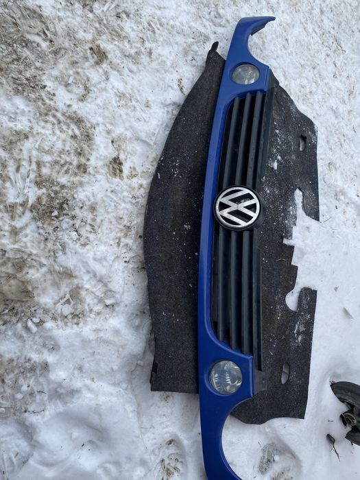 Решітка радіатора Volkswagen lupo