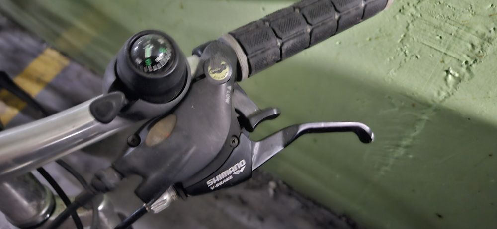 Bicicleta BTT shimano