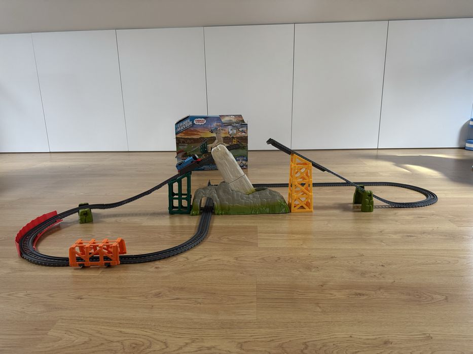 Thomas & Friends Avalanche Escape Trackmaster