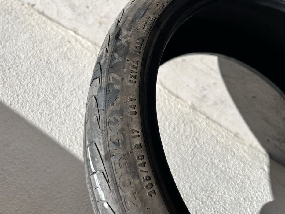 205/40/17 Continental 2 pneus