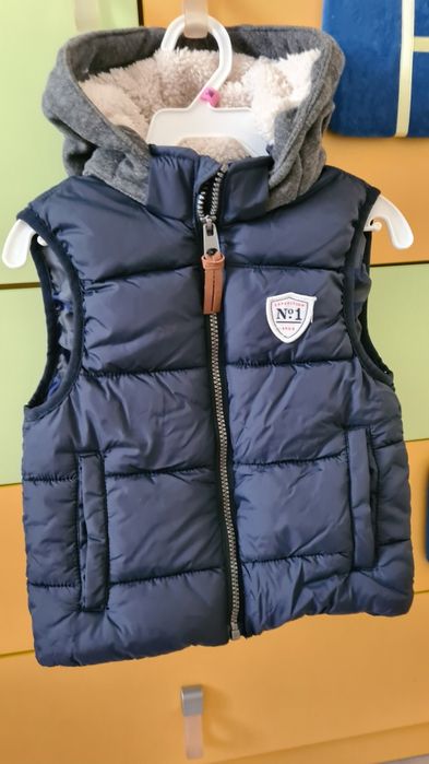 Жилет на мальчика H&M