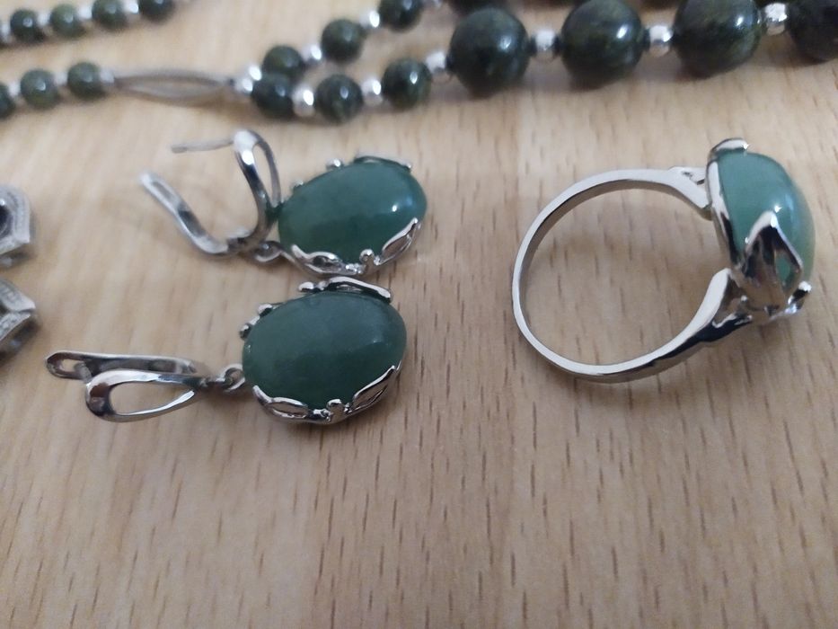 Продається біжутерія