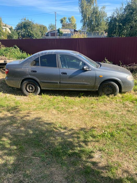 Nissan almera n16 Нісан альмера н16 / 2003р 1.5 бензин