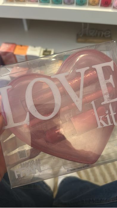 Kit love Francine Ehlke