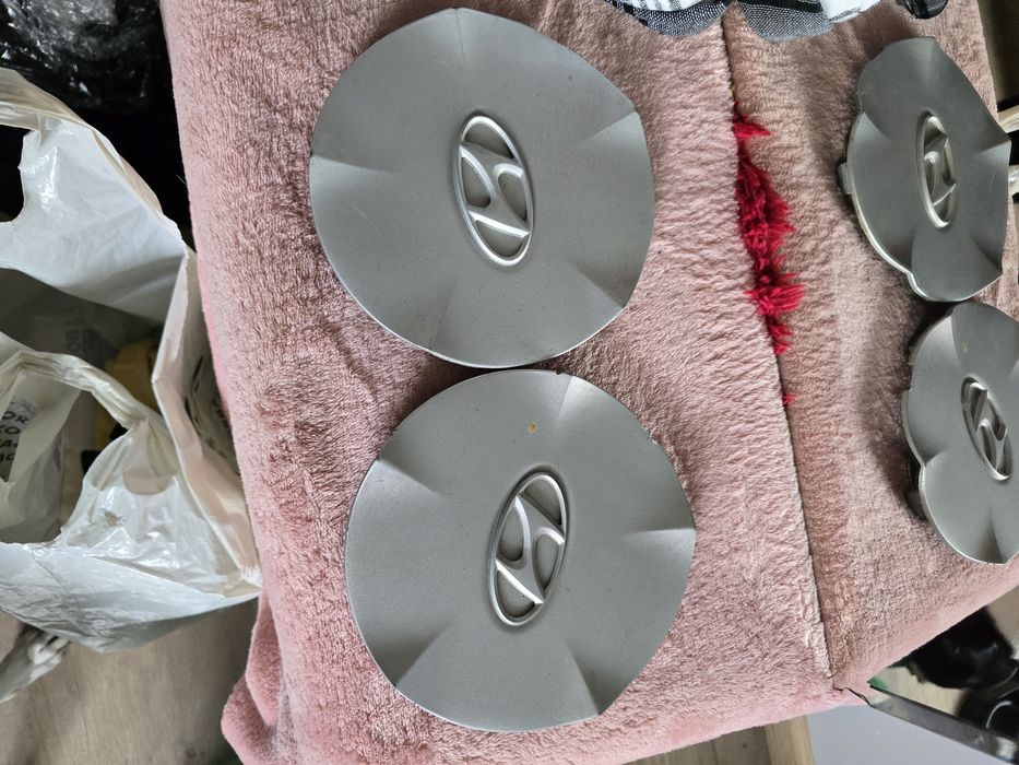 Dekielki osłony do felg  hyundai  kapselki trw