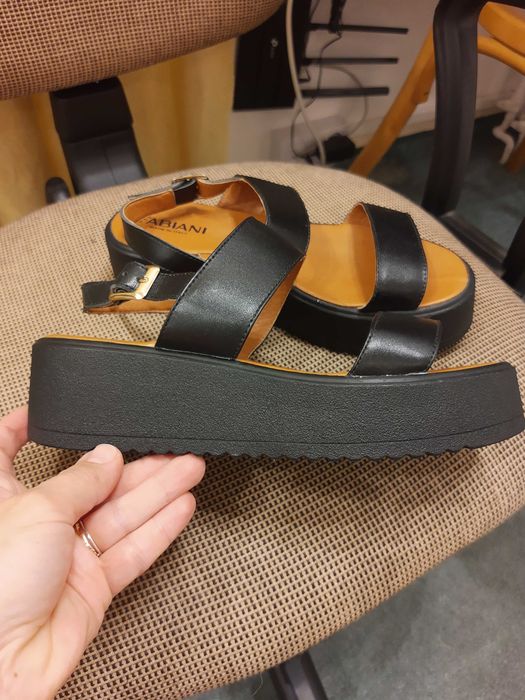 Skórzane sandały na platformie Fabiani, r. 38 (Made in Italy)