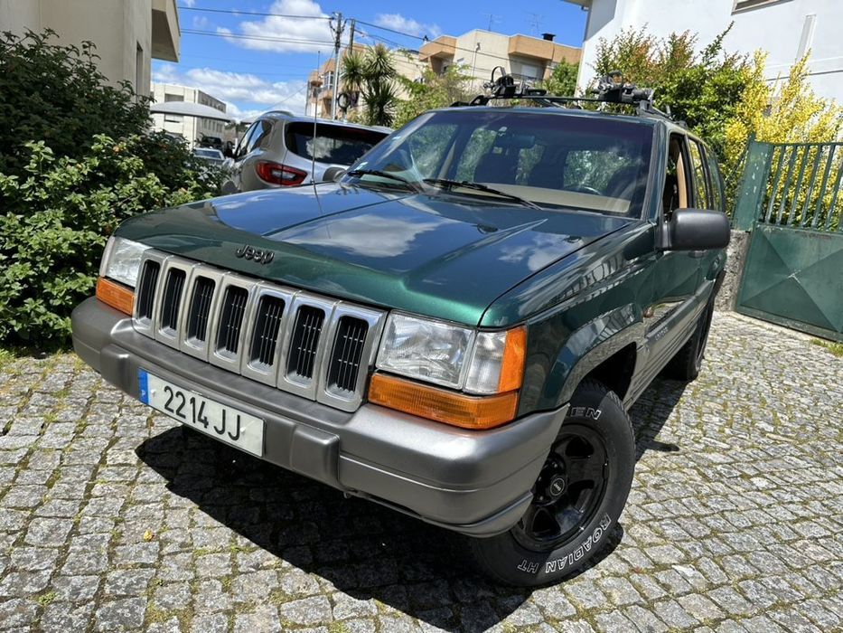 Jeep Grand Cherokee 2.5 TD Laredo foto 4
