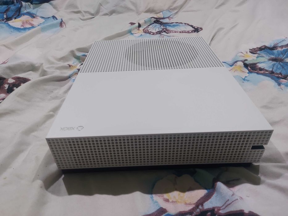Xbox One S 500 Gb