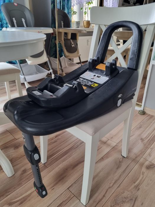 Fotelik   joie samochodowy + baza