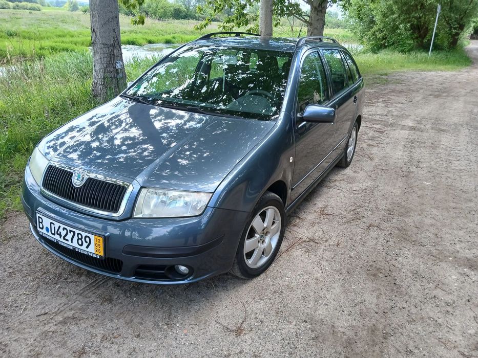 Skoda Fabia Sprzedam Skoda Fabia 1.4 100 km Climatronic 170 tys benzyna zobacz
