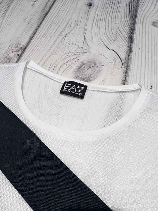 Футболка Emporio Armani 7 EA7 розмір L-XL