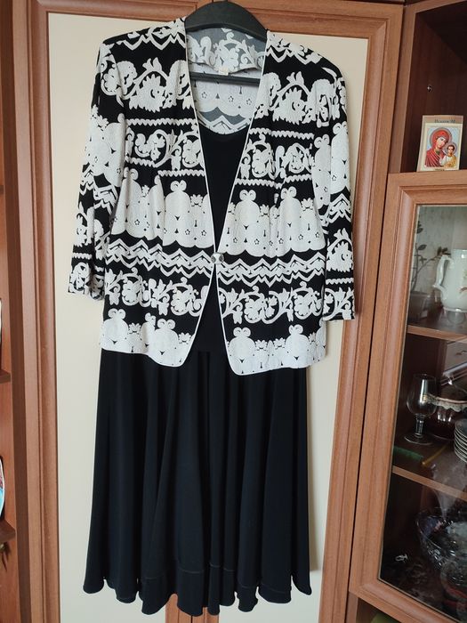 Костюм (плаття+ піджак)