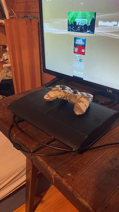 PS3 z jailbreakiem 500 MB