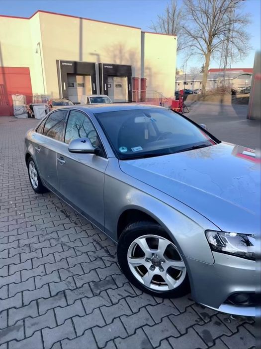 Audi A4 B8  2008