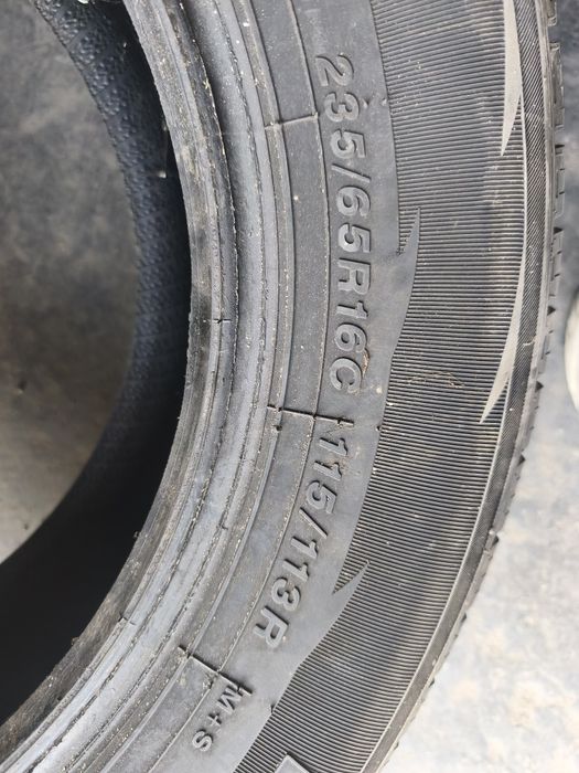 Pojedyncza opona 235 65r16C 115/113R imperial snowdragon 2 ice plus s110