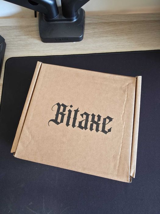 Minerador Bitcoin Bitaxe Gamma NOVO!