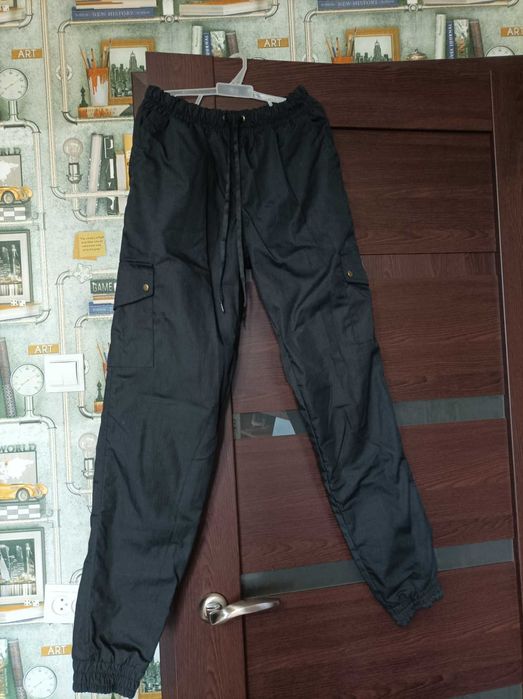 Штани чоловічі (нові) з водонепроникної тканини на флісі на манжеті