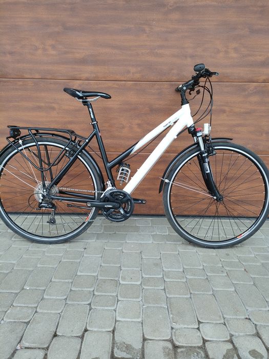 Rower trekkingowy koła 28 rama aluminiowa