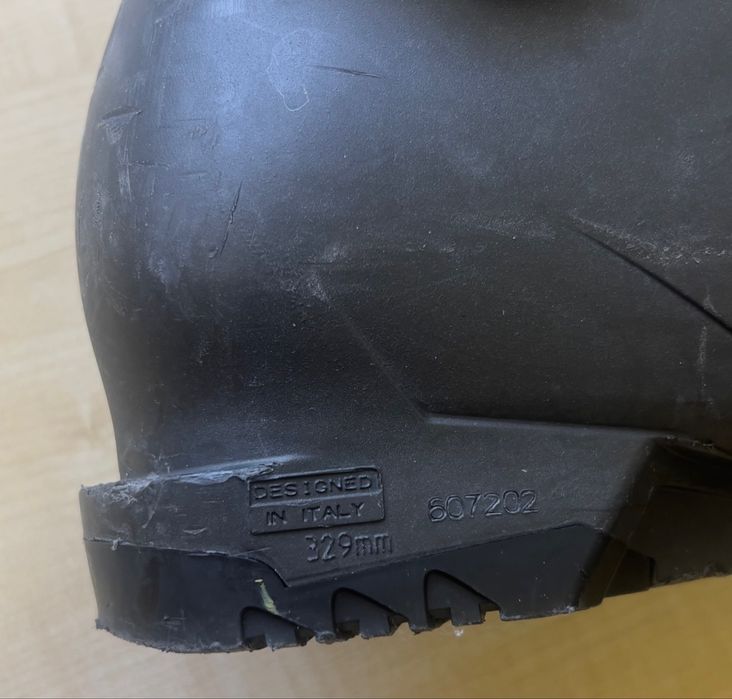 Черевики лижні