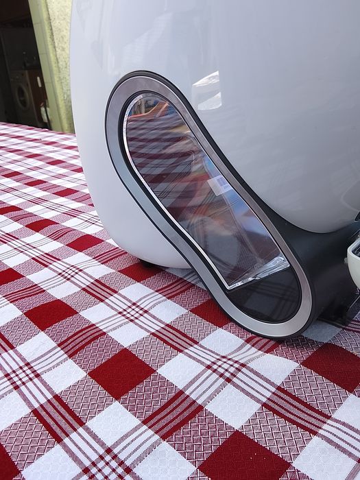 à venda: máquina de café branca completamente nova Dolce Gusto Krups.