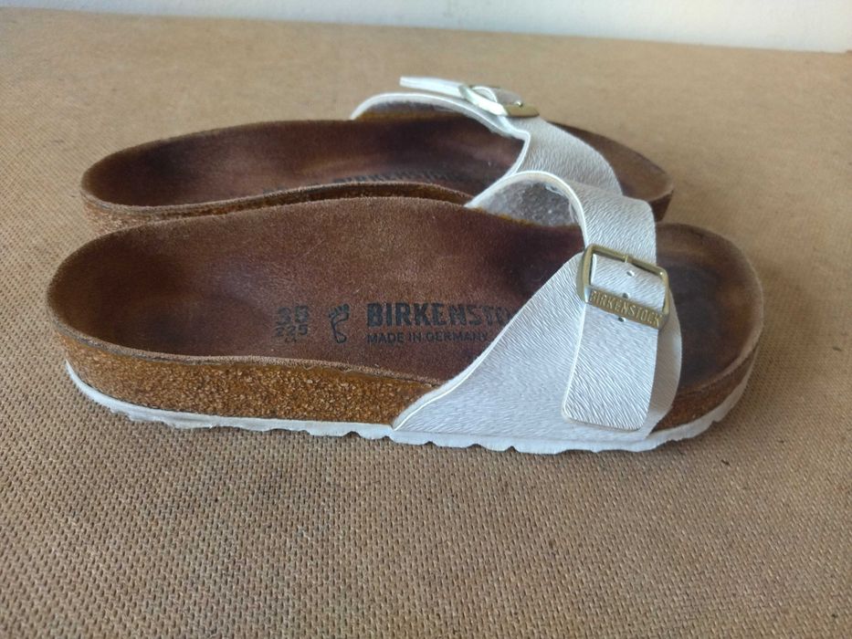 Продам жіночі шльопанці сандалі Birkenstock,