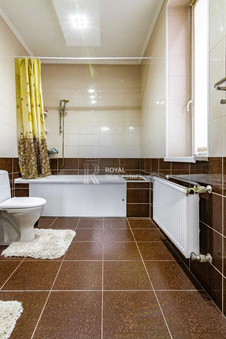 Продаж Будинок Київ Деснянський район вул. Тодося Осмачки 305 м² 5 кімнат Басейн Генератор Камін Тераса Гараж Автономність