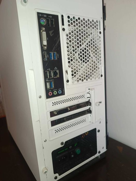 PC Gaming - Ryzen 5 5600G + GTX 1050 Ti + 16GB RAM
