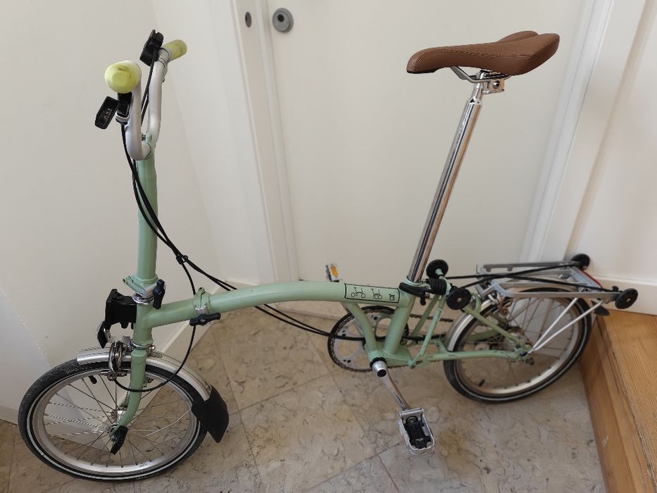 Vendo bicicleta dobrável Brompton guiador M de 3 velocidades
