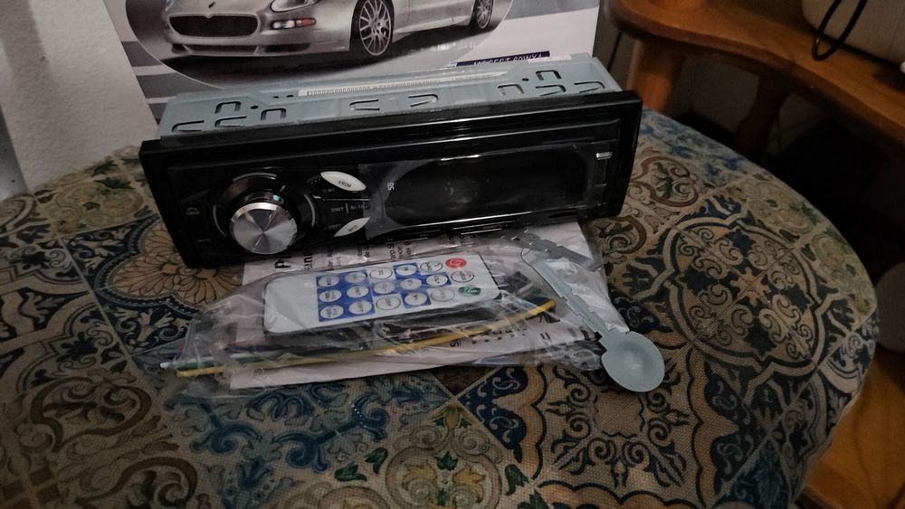 Auto Rádio Bluetooth