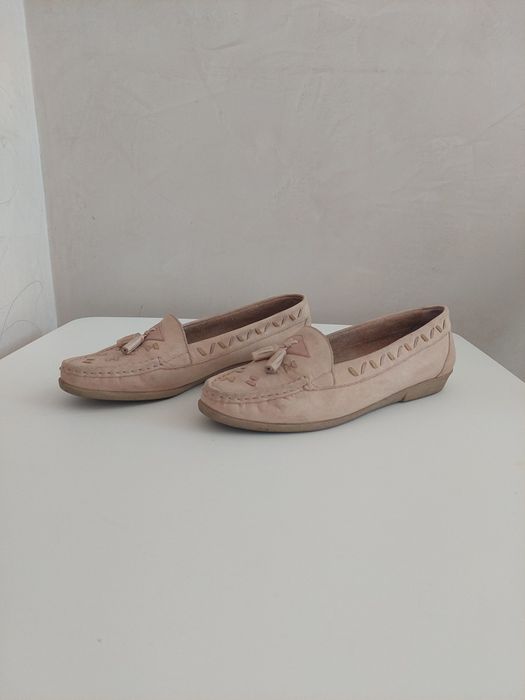 Взуття фірми Clarks