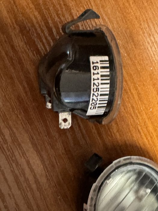 Лампы подсветки Ford AB3913731AA