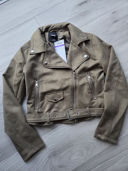 Krótka zamszowa kurtka ramoneska khaki M 38