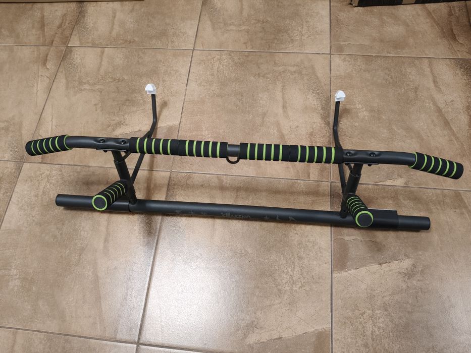 Drążek do podciągania hakeno