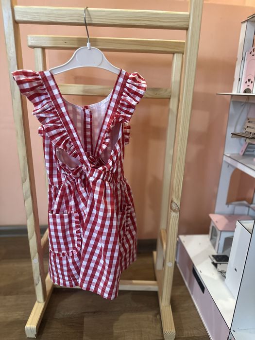 Продам одежду на девочку