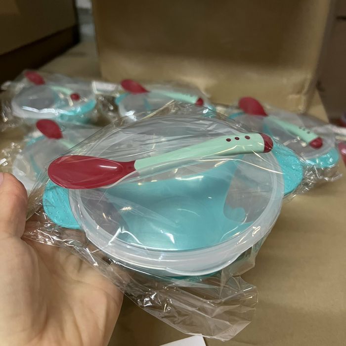 Тарілка прозора на присосці з термоложкою