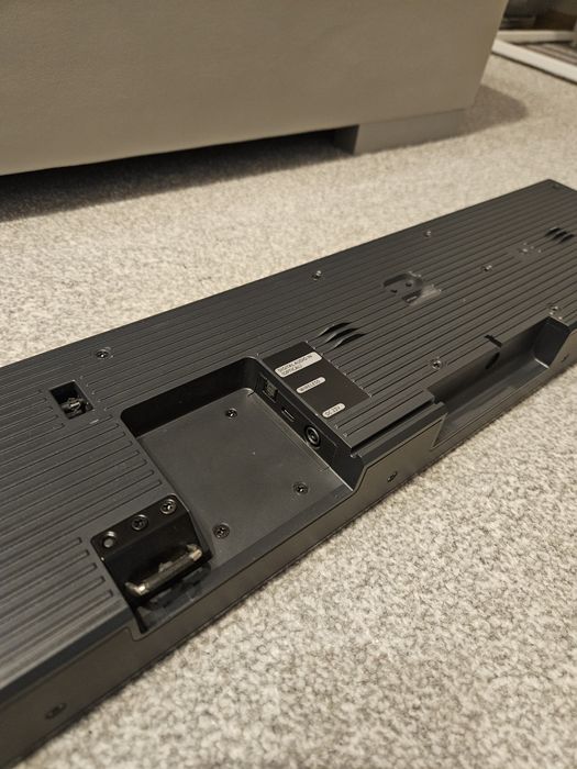 Soundbar samsung  HW-NW 700