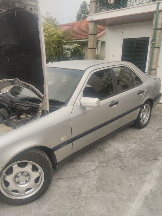 Vendo Mercedes c200d