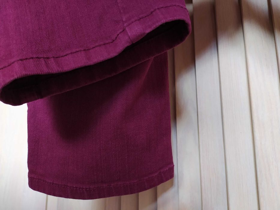 Dżinsy damskie bordowe rozmiar około L