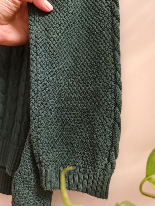 Piękny sweter Stradivarius, butelkowa zieleń