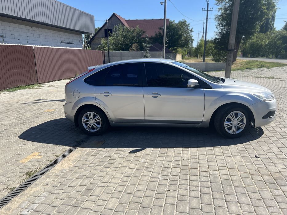 FORD/focus 2,2011 року 1.4газ/бензін за додатковою інформацією пішите