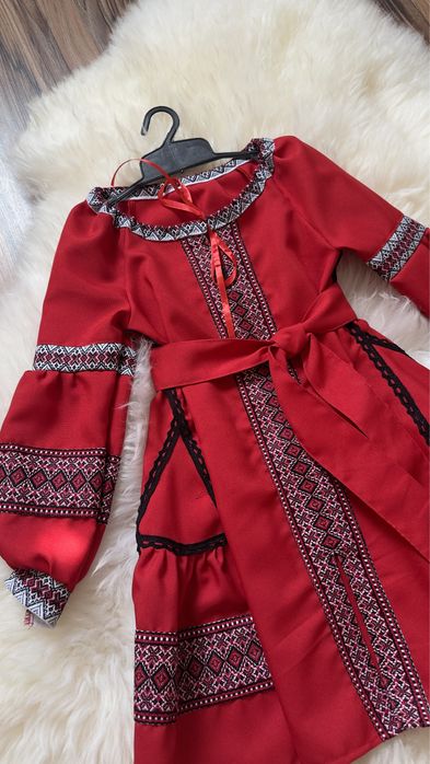 Плаття вишиванка для дівчинки, вишете плаття червоне, вишиваночка