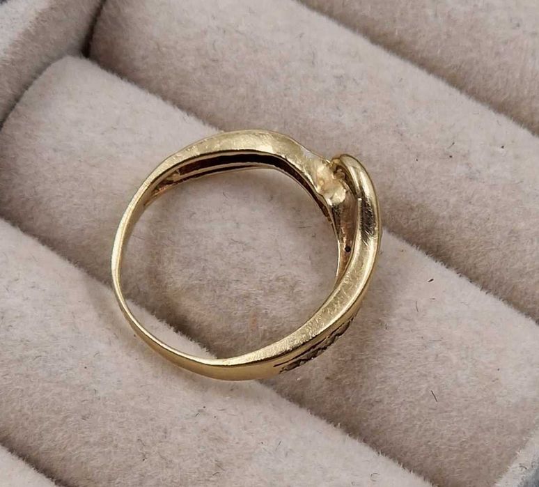 Złoty pierścionek 585 2,55g rozm.10 / Nowy Lombard/ TG